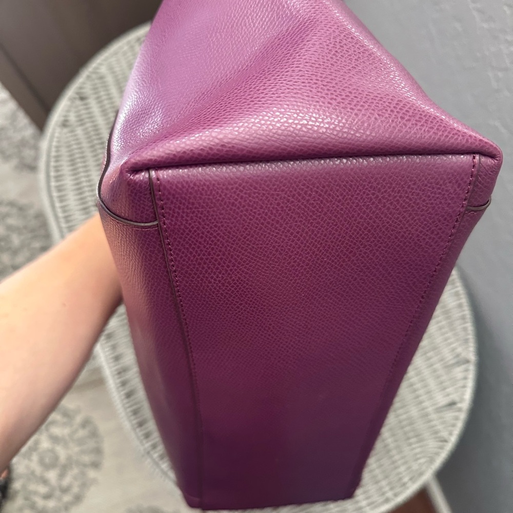 Coach Plum Leather Tote with Gold Chain Straps - Picture 7 of 13
